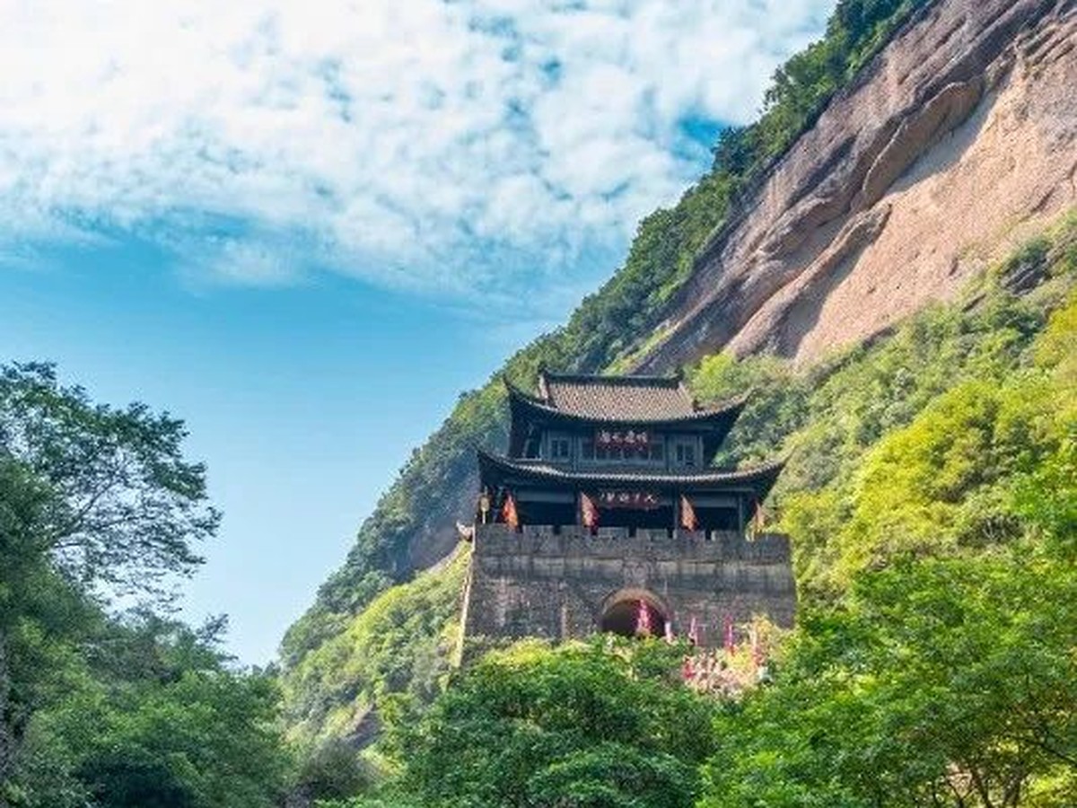 剑门关楼实景